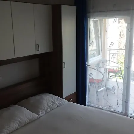 Spacious Comfort Apartman Duće