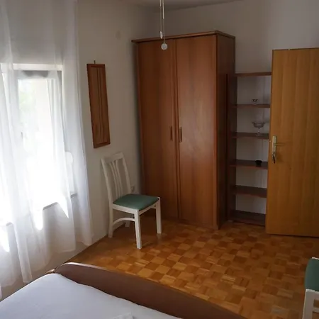 Spacious Comfort * Duce